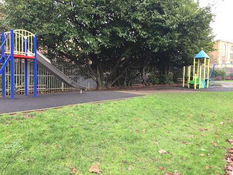 Broadhurst Gardens Childrens Play Area photo