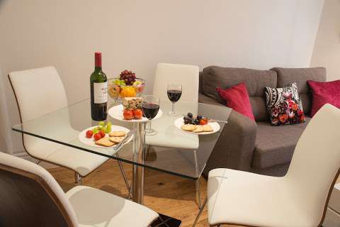Clarendon Serviced Apartments - Burleigh Mansions photo