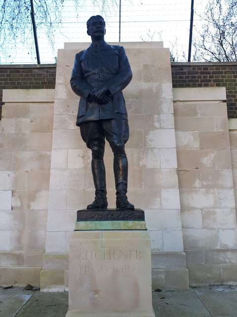 Kitchener Statue photo
