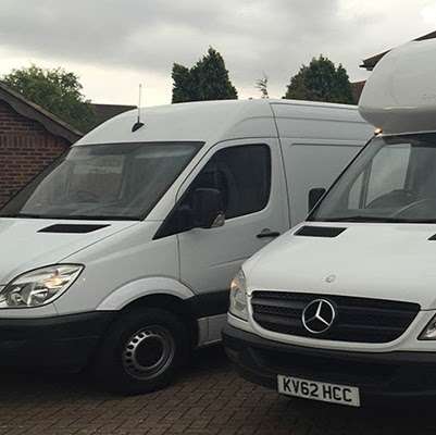 UK & European Removals Company London Man and Van Courier Service photo