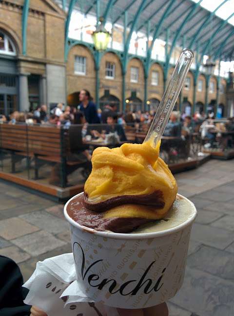 Venchi Chocolate and Gelato, London Covent Garden photo